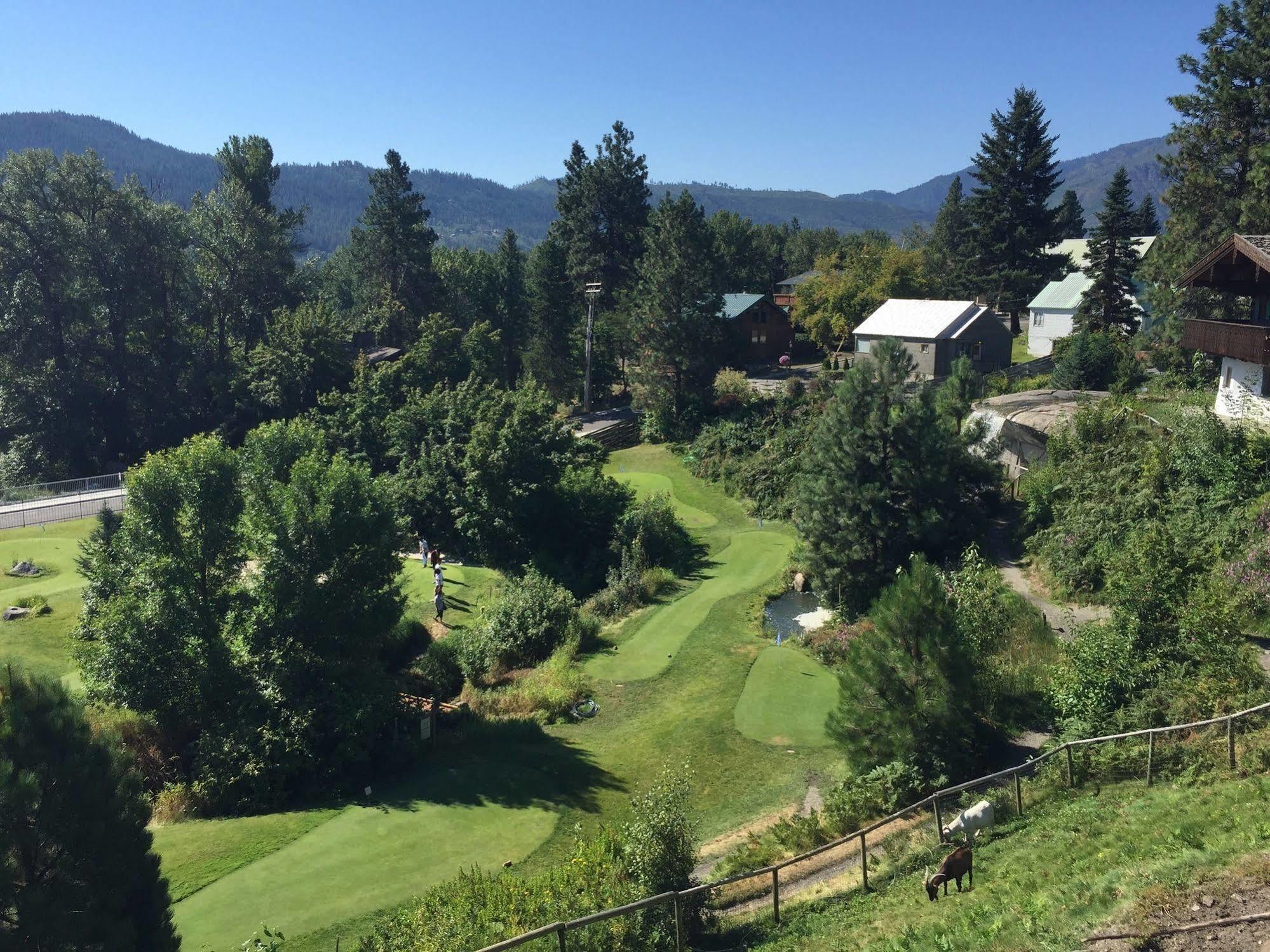 Linderhof Inn Leavenworth Esterno foto