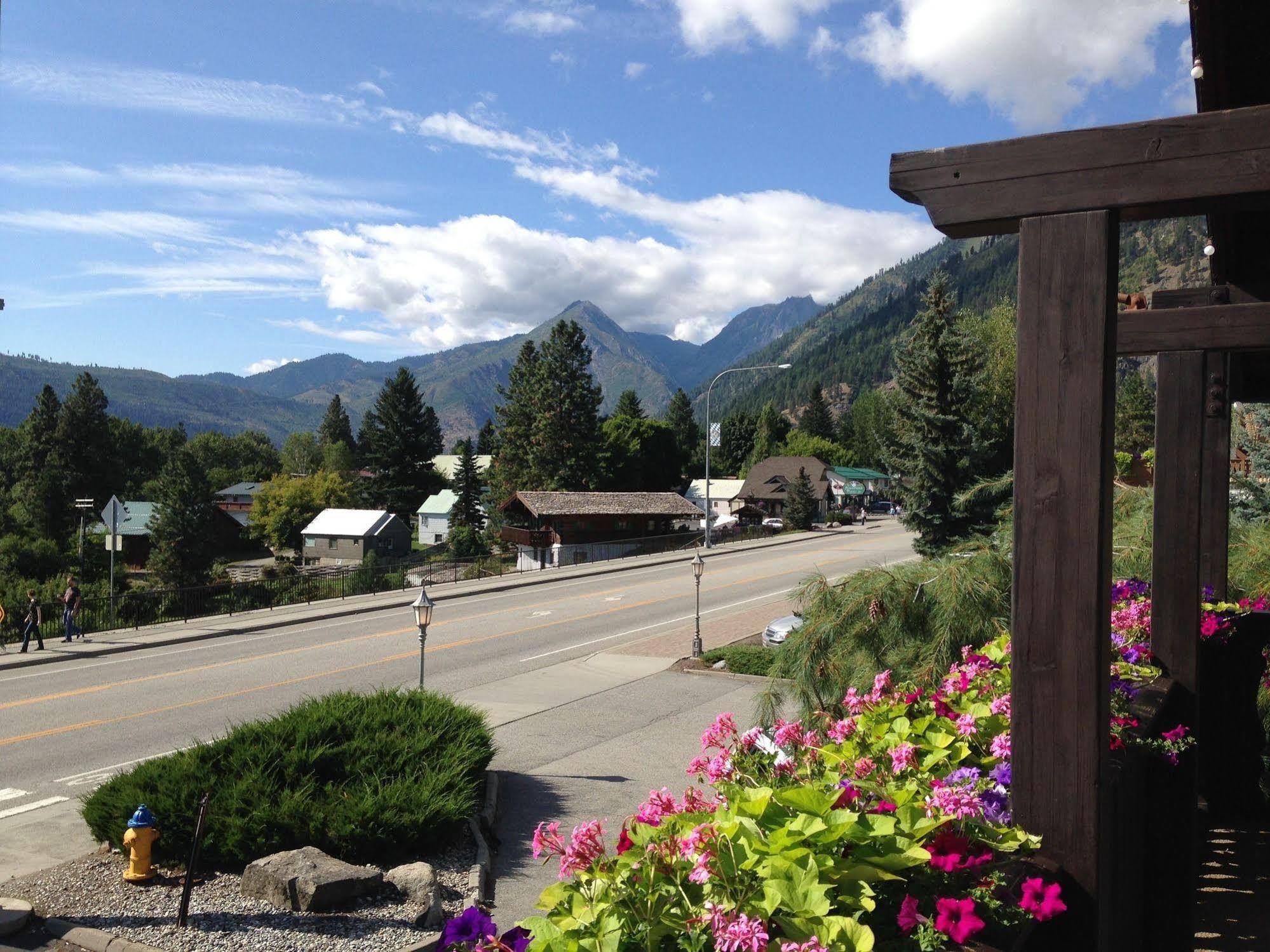 Linderhof Inn Leavenworth Esterno foto